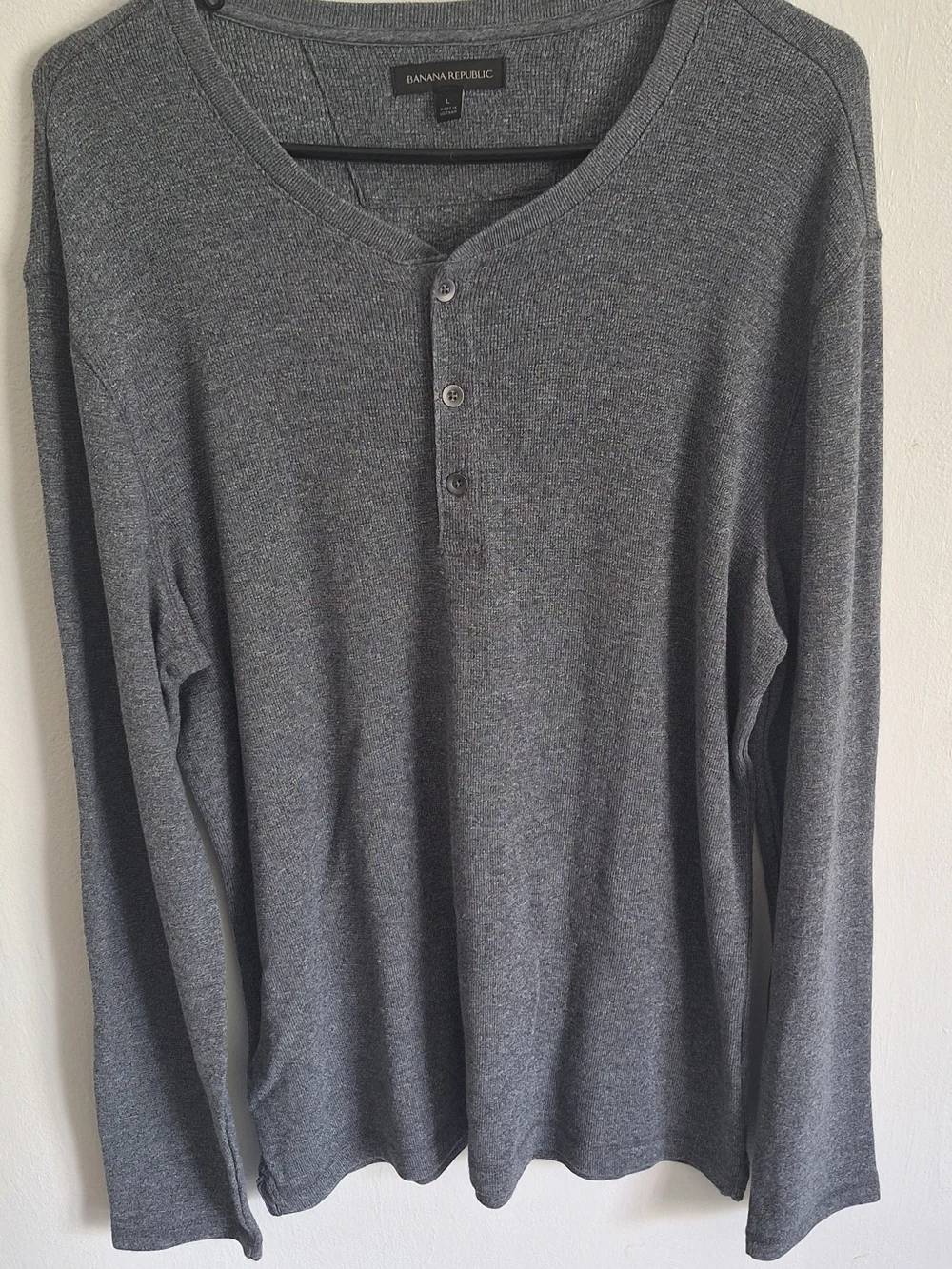 Banana Republic Men's Gray Henley Knit Long Sleeve L Cotton Modal Button